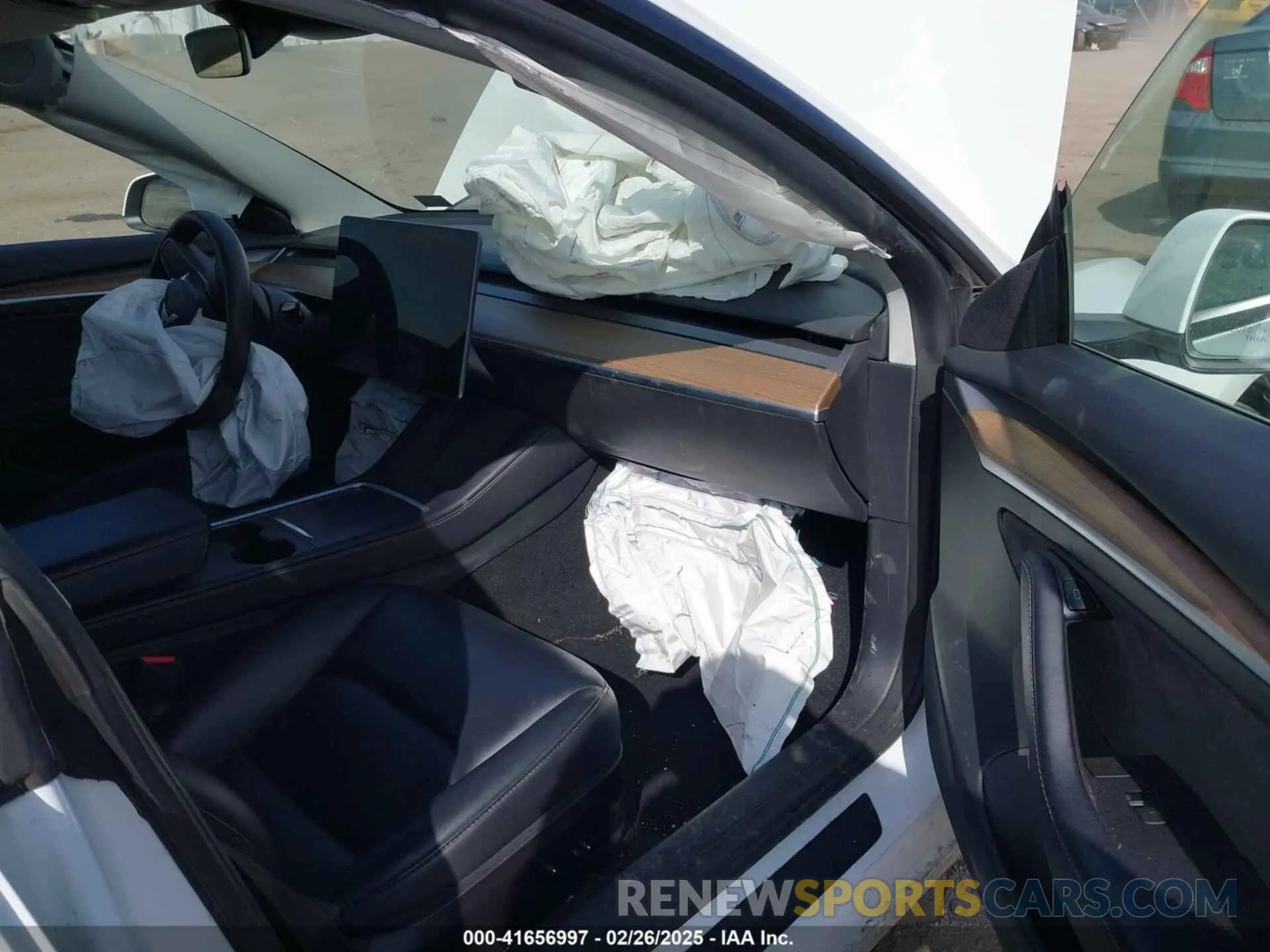 5 Фотография поврежденного автомобиля 5YJ3E1EB4NF250056 TESLA MODEL 3 2022