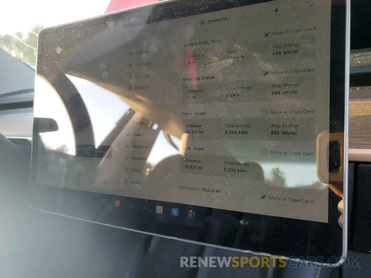 9 Photograph of a damaged car 5YJ3E1EB4NF257248 TESLA MODEL 3 2022