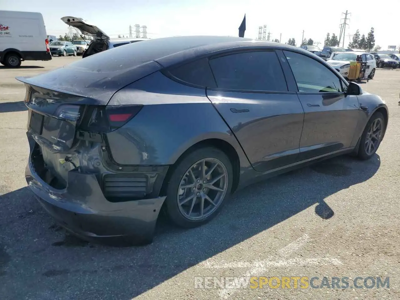 3 Фотография поврежденного автомобиля 5YJ3E1EB4NF276804 TESLA MODEL 3 2022