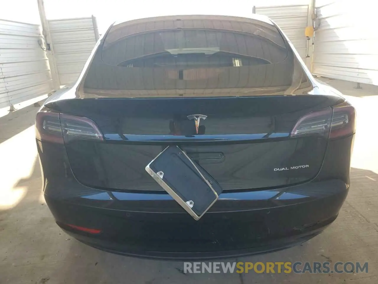 6 Фотография поврежденного автомобиля 5YJ3E1EB4NF288449 TESLA MODEL 3 2022