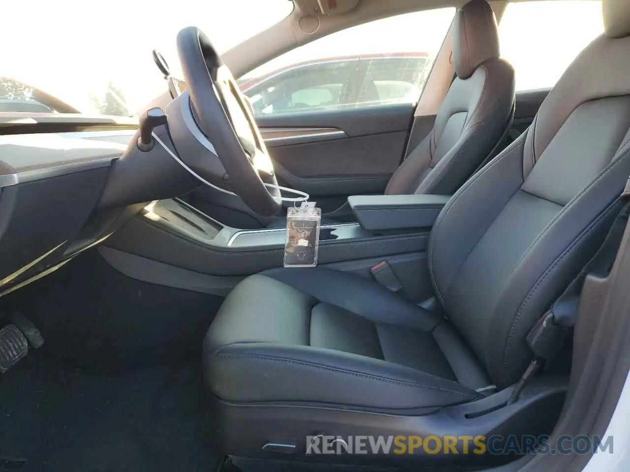 7 Photograph of a damaged car 5YJ3E1EB4NF313222 TESLA MODEL 3 2022