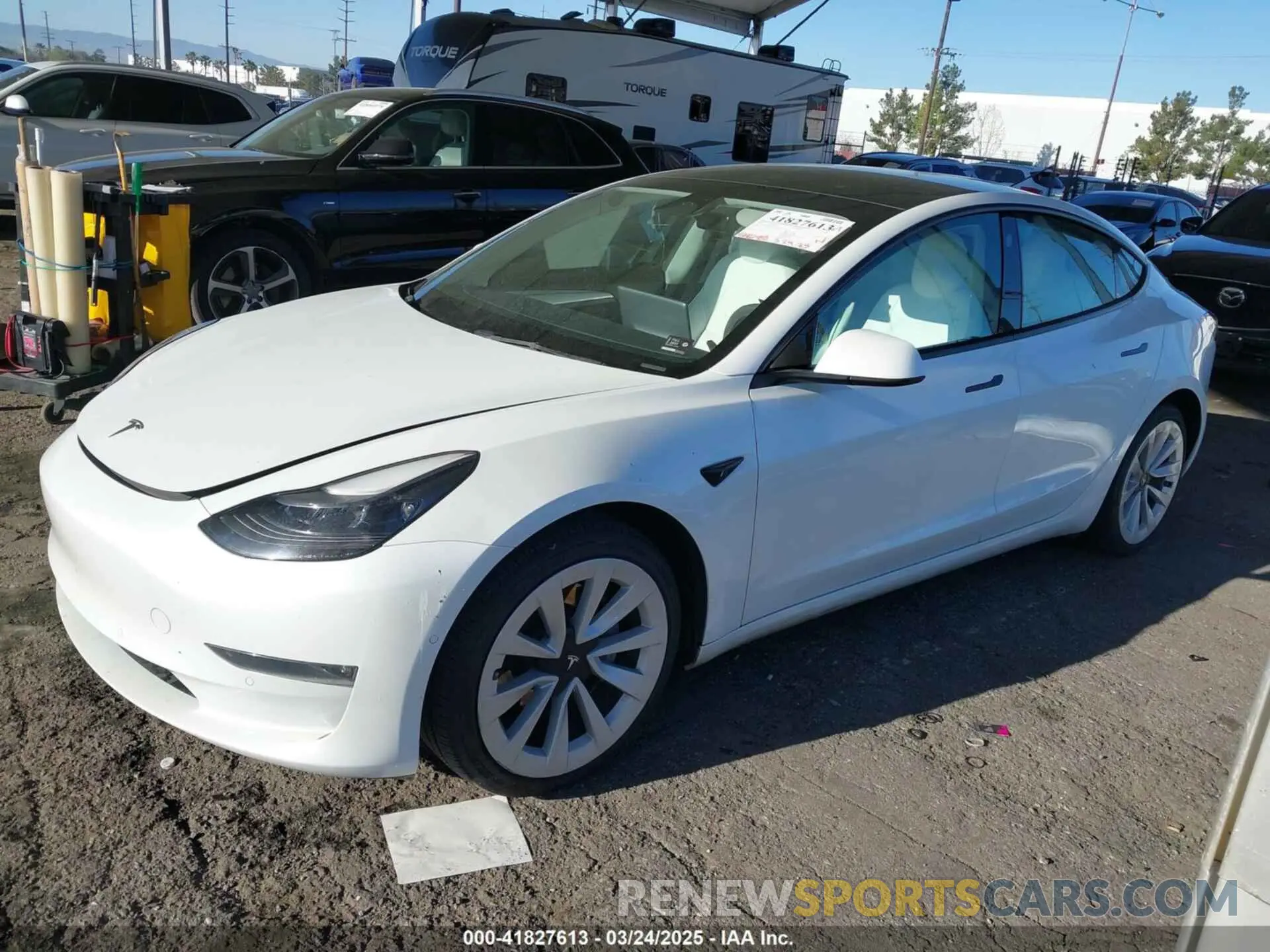 2 Фотография поврежденного автомобиля 5YJ3E1EB4NF331218 TESLA MODEL 3 2022