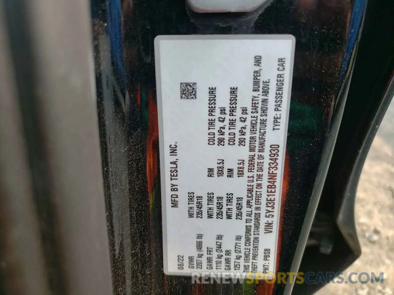 13 Photograph of a damaged car 5YJ3E1EB4NF334930 TESLA MODEL 3 2022