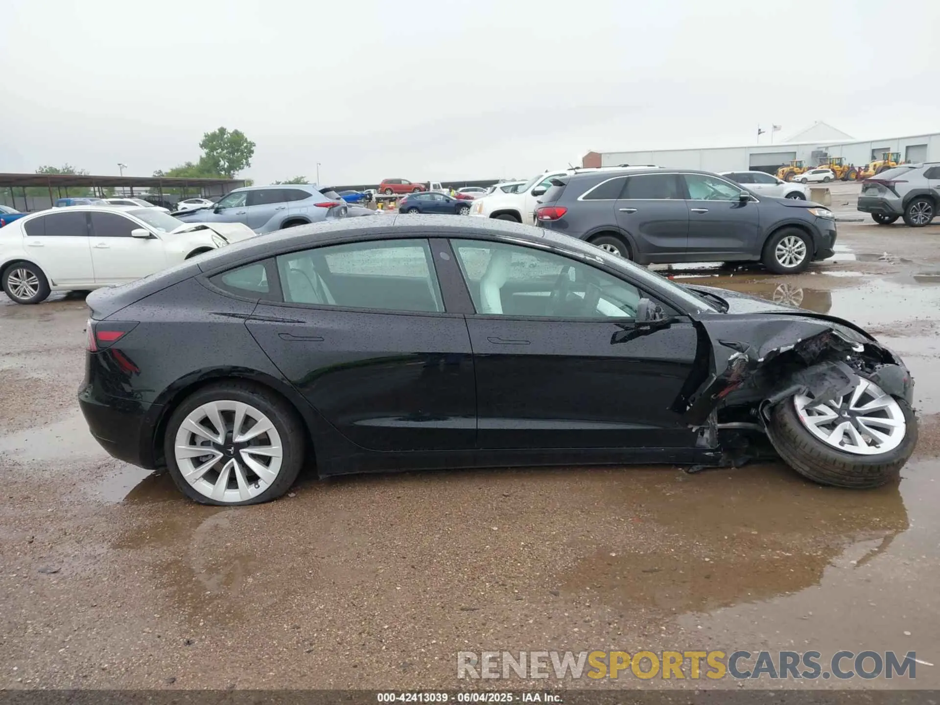 14 Фотография поврежденного автомобиля 5YJ3E1EB5NF115555 TESLA MODEL 3 2022