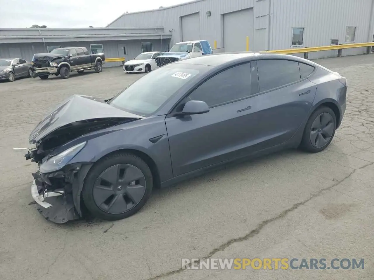 1 Фотография поврежденного автомобиля 5YJ3E1EB5NF135577 TESLA MODEL 3 2022