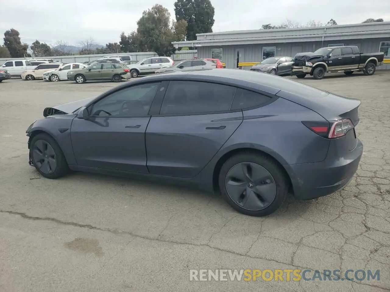 2 Фотография поврежденного автомобиля 5YJ3E1EB5NF135577 TESLA MODEL 3 2022