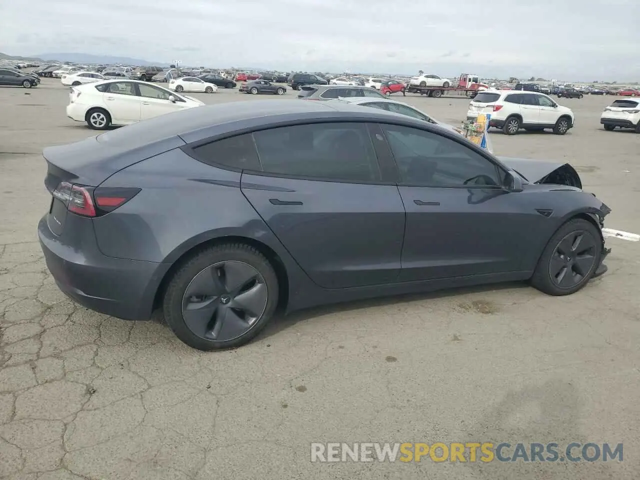 3 Фотография поврежденного автомобиля 5YJ3E1EB5NF135577 TESLA MODEL 3 2022