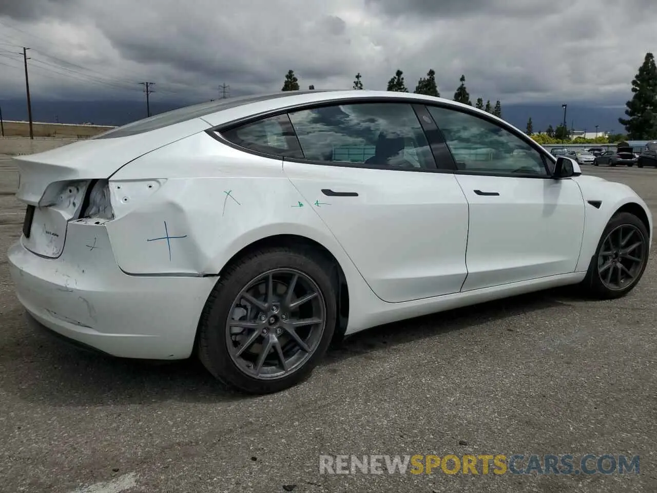 3 Фотография поврежденного автомобиля 5YJ3E1EB5NF166957 TESLA MODEL 3 2022