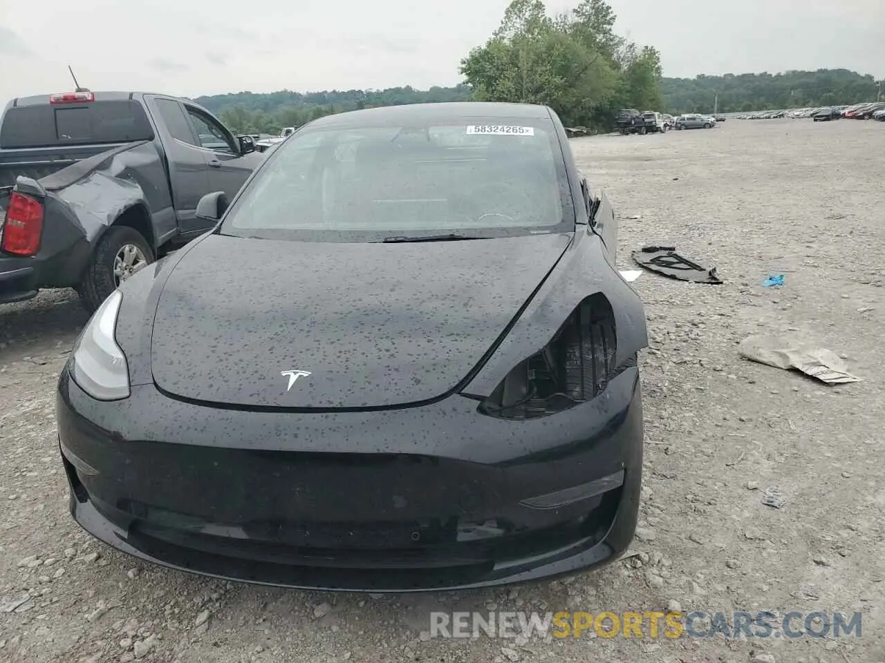 5 Photograph of a damaged car 5YJ3E1EB5NF167980 TESLA MODEL 3 2022