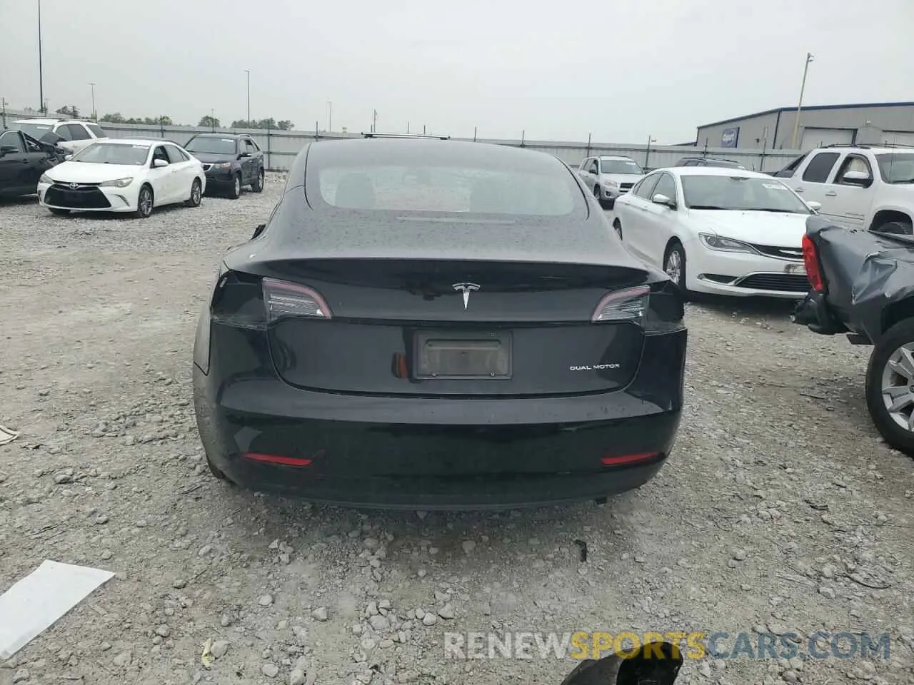 6 Photograph of a damaged car 5YJ3E1EB5NF167980 TESLA MODEL 3 2022