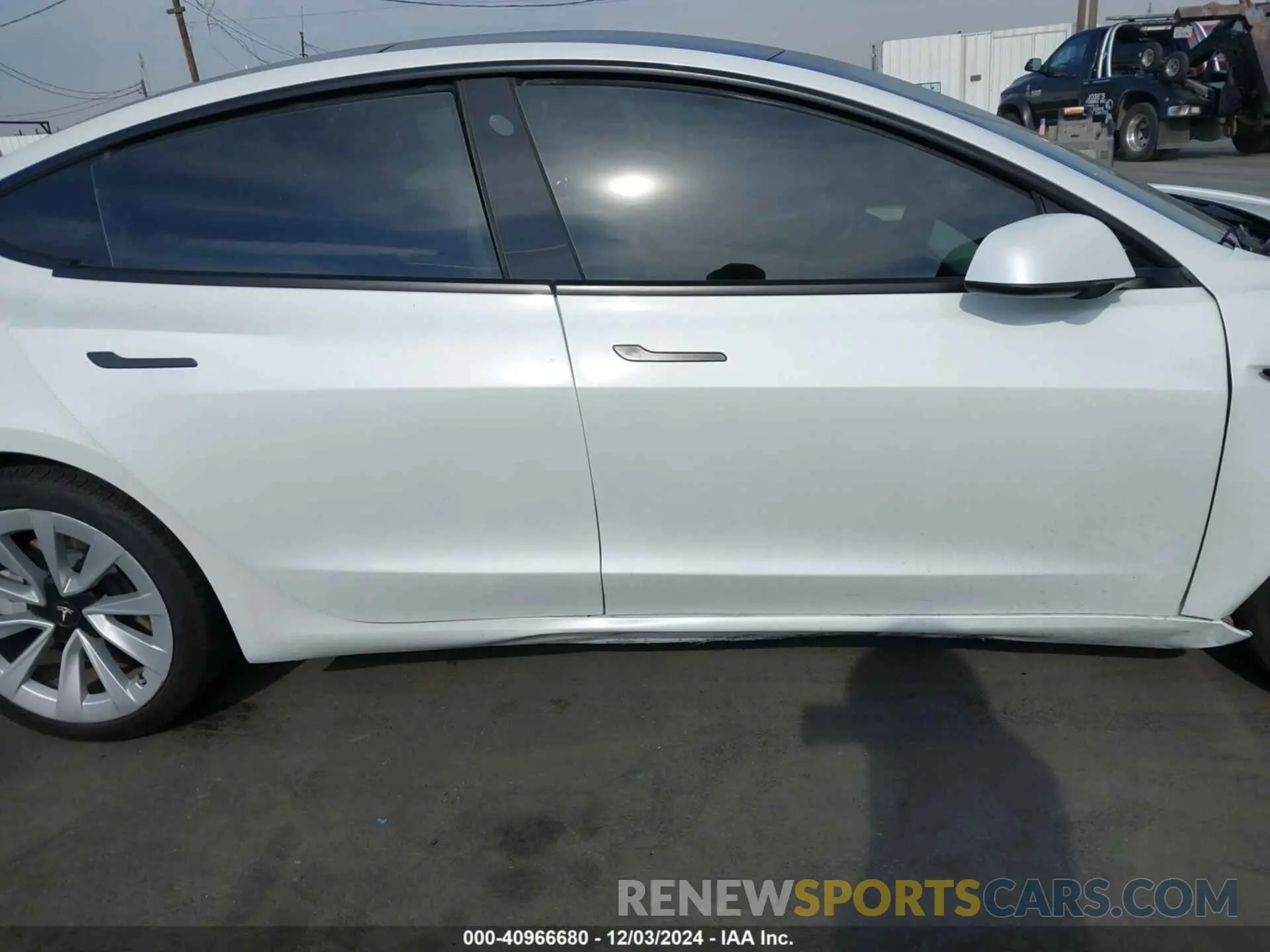 13 Photograph of a damaged car 5YJ3E1EB5NF171625 TESLA MODEL 3 2022