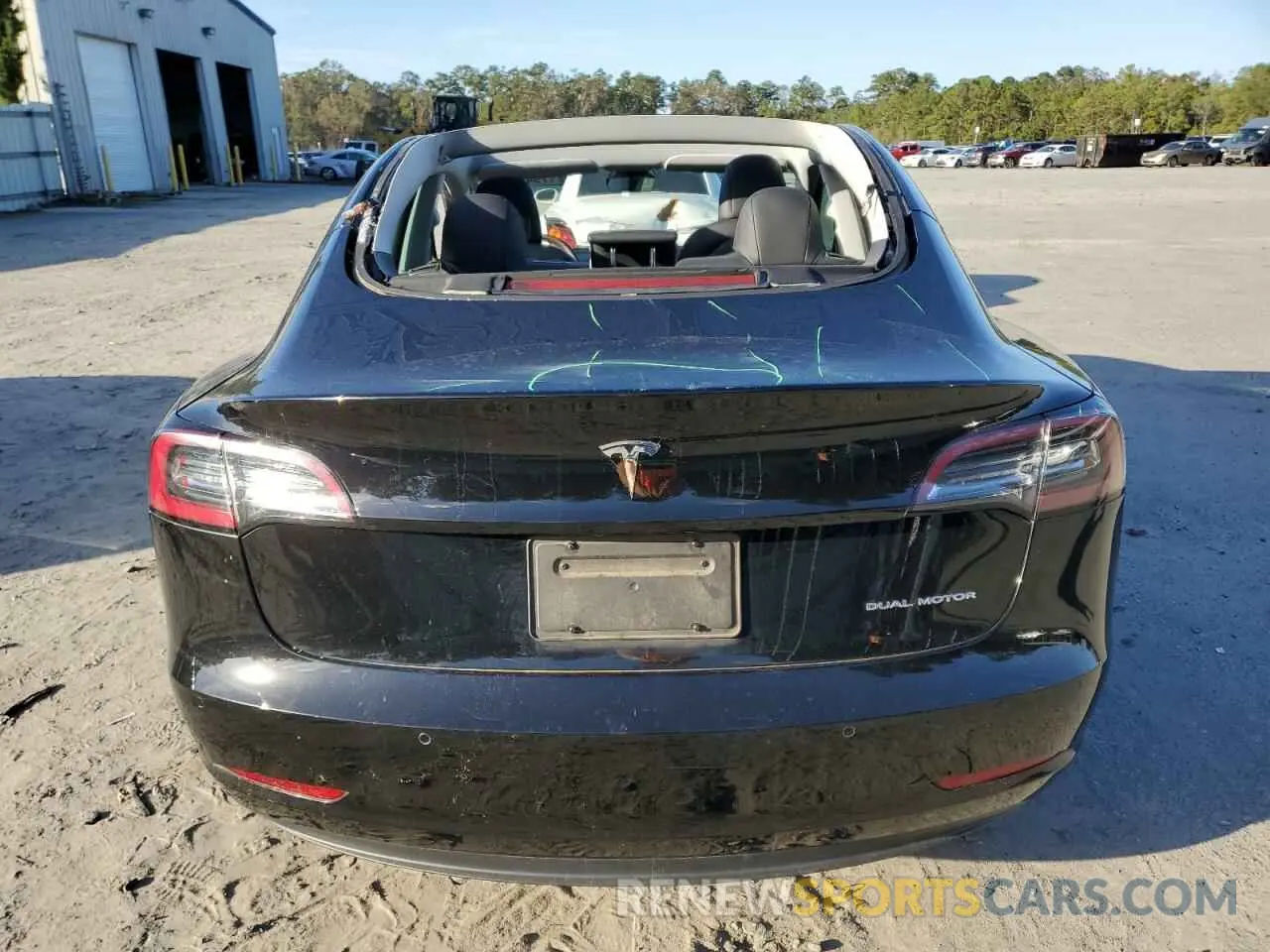 6 Photograph of a damaged car 5YJ3E1EB5NF268209 TESLA MODEL 3 2022