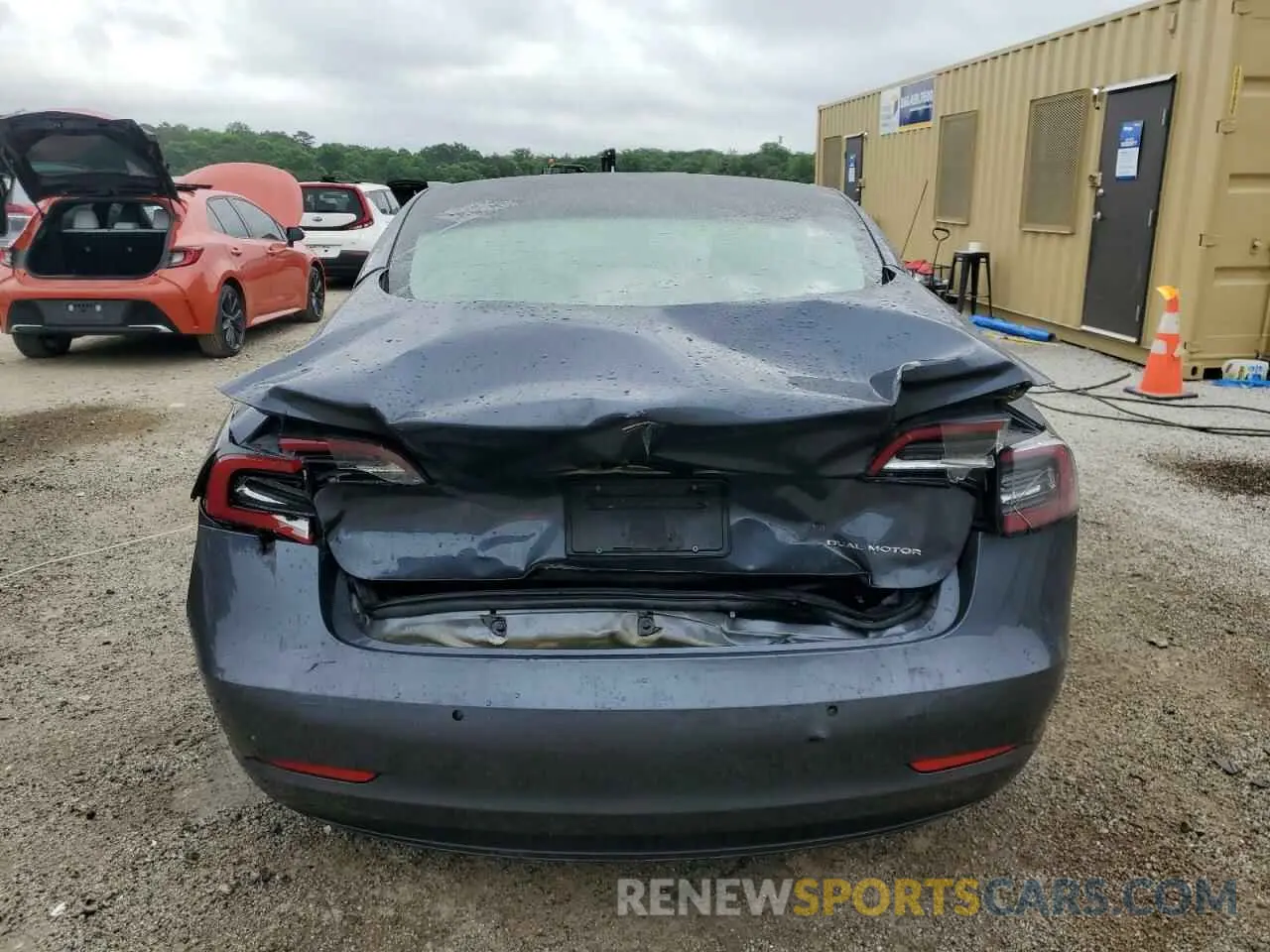 6 Фотография поврежденного автомобиля 5YJ3E1EB5NF287407 TESLA MODEL 3 2022