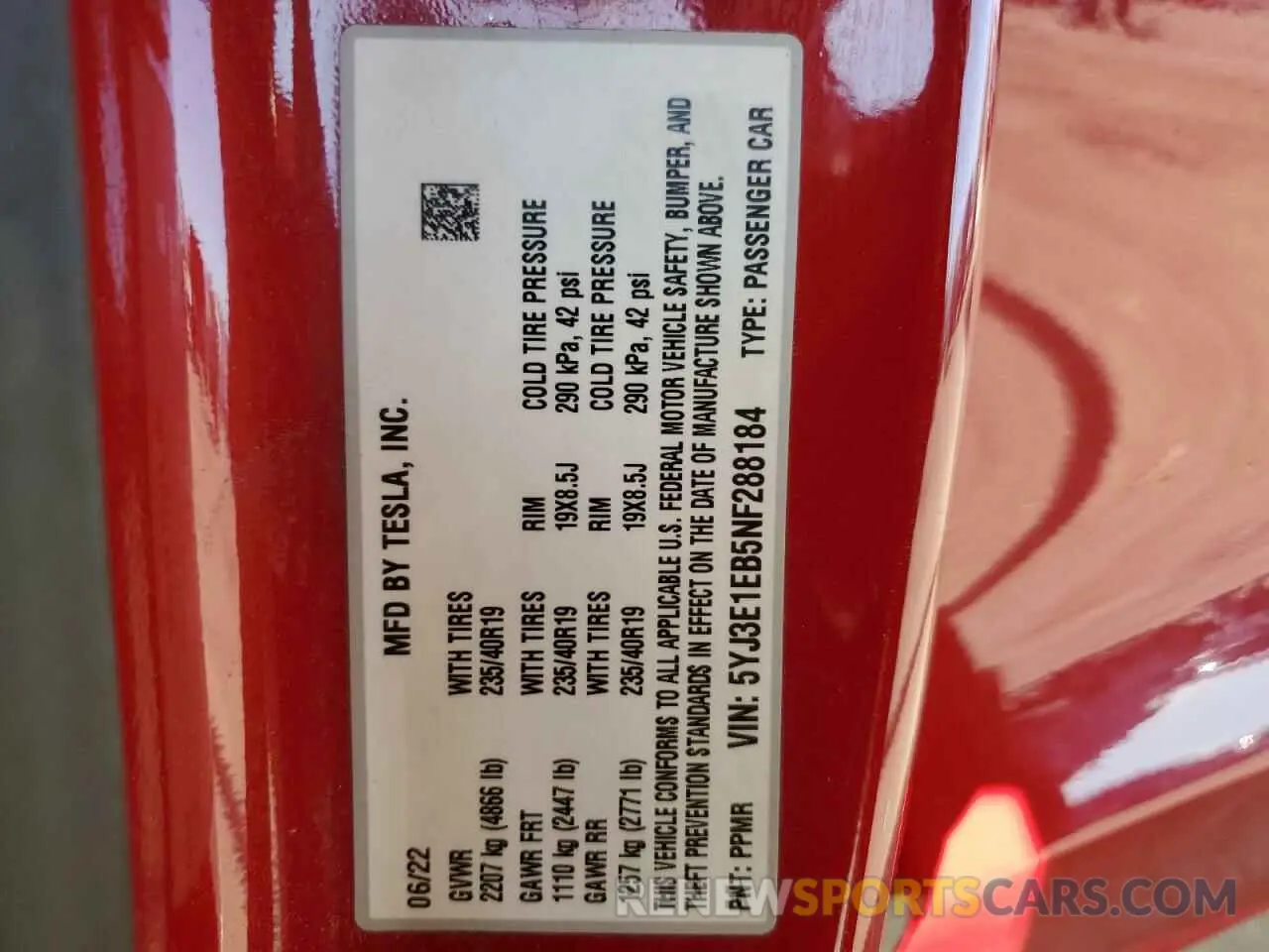 13 Фотография поврежденного автомобиля 5YJ3E1EB5NF288184 TESLA MODEL 3 2022