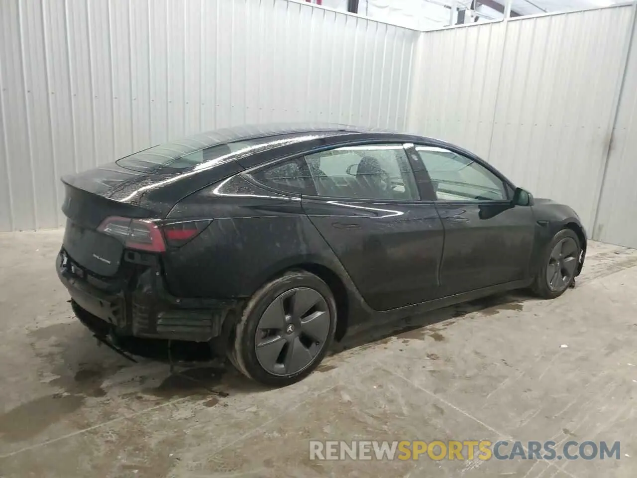 3 Photograph of a damaged car 5YJ3E1EB5NF288380 TESLA MODEL 3 2022