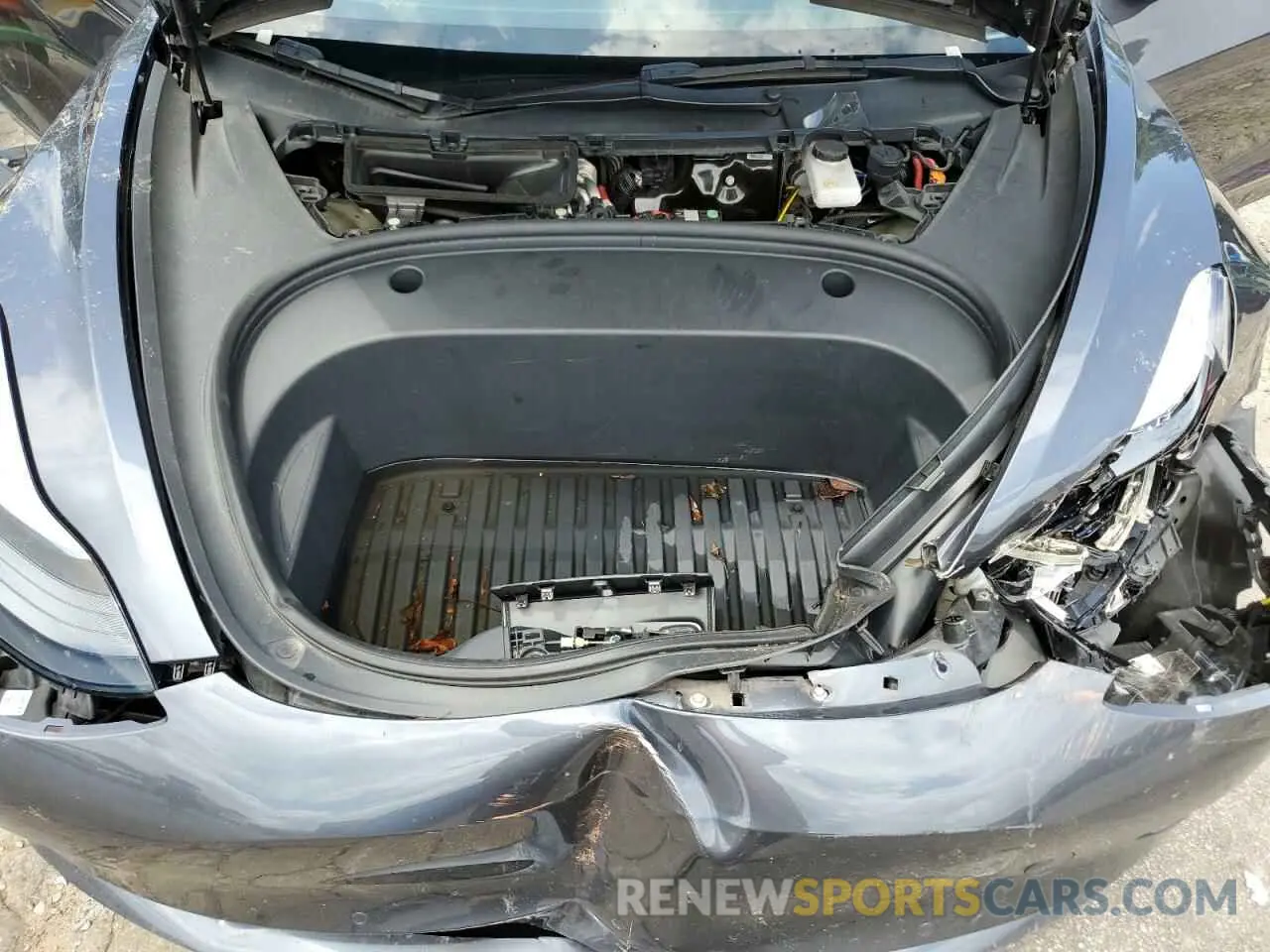 11 Photograph of a damaged car 5YJ3E1EB5NF289139 TESLA MODEL 3 2022