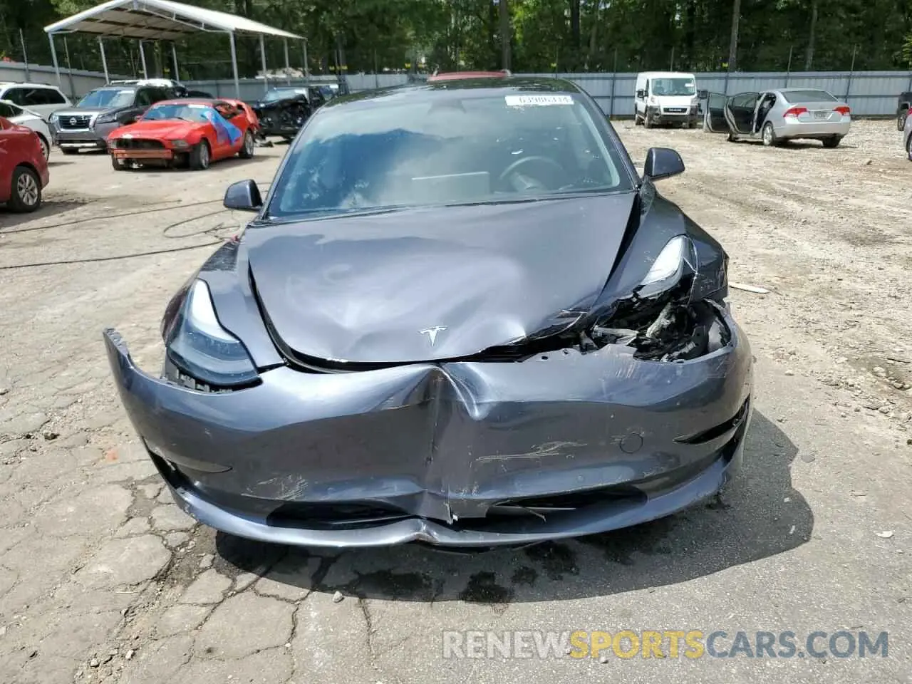 5 Photograph of a damaged car 5YJ3E1EB5NF289139 TESLA MODEL 3 2022