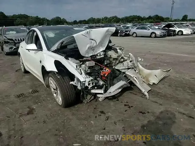 11 Photograph of a damaged car 5YJ3E1EB5NF290131 TESLA MODEL 3 2022