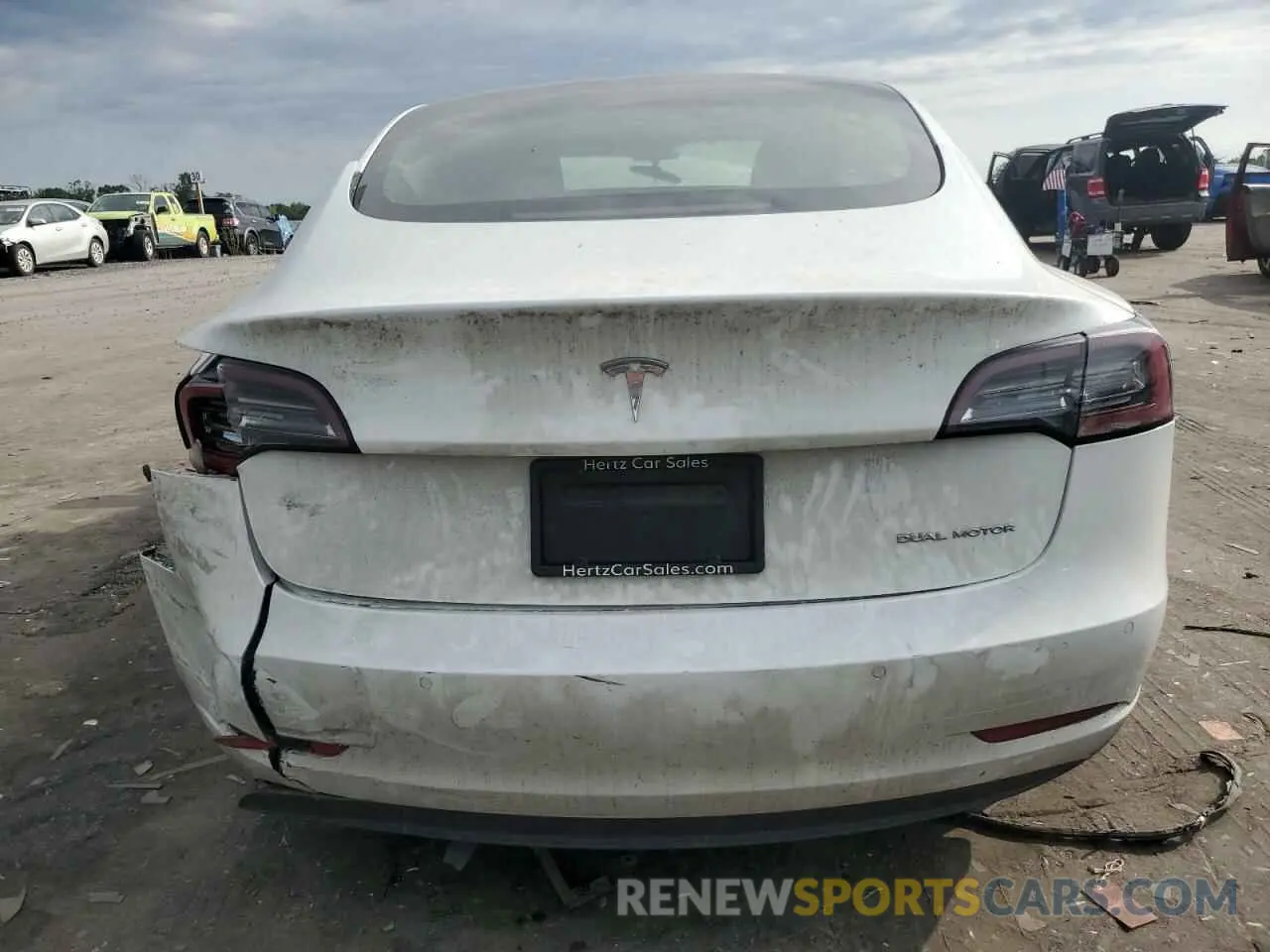 6 Photograph of a damaged car 5YJ3E1EB5NF290131 TESLA MODEL 3 2022