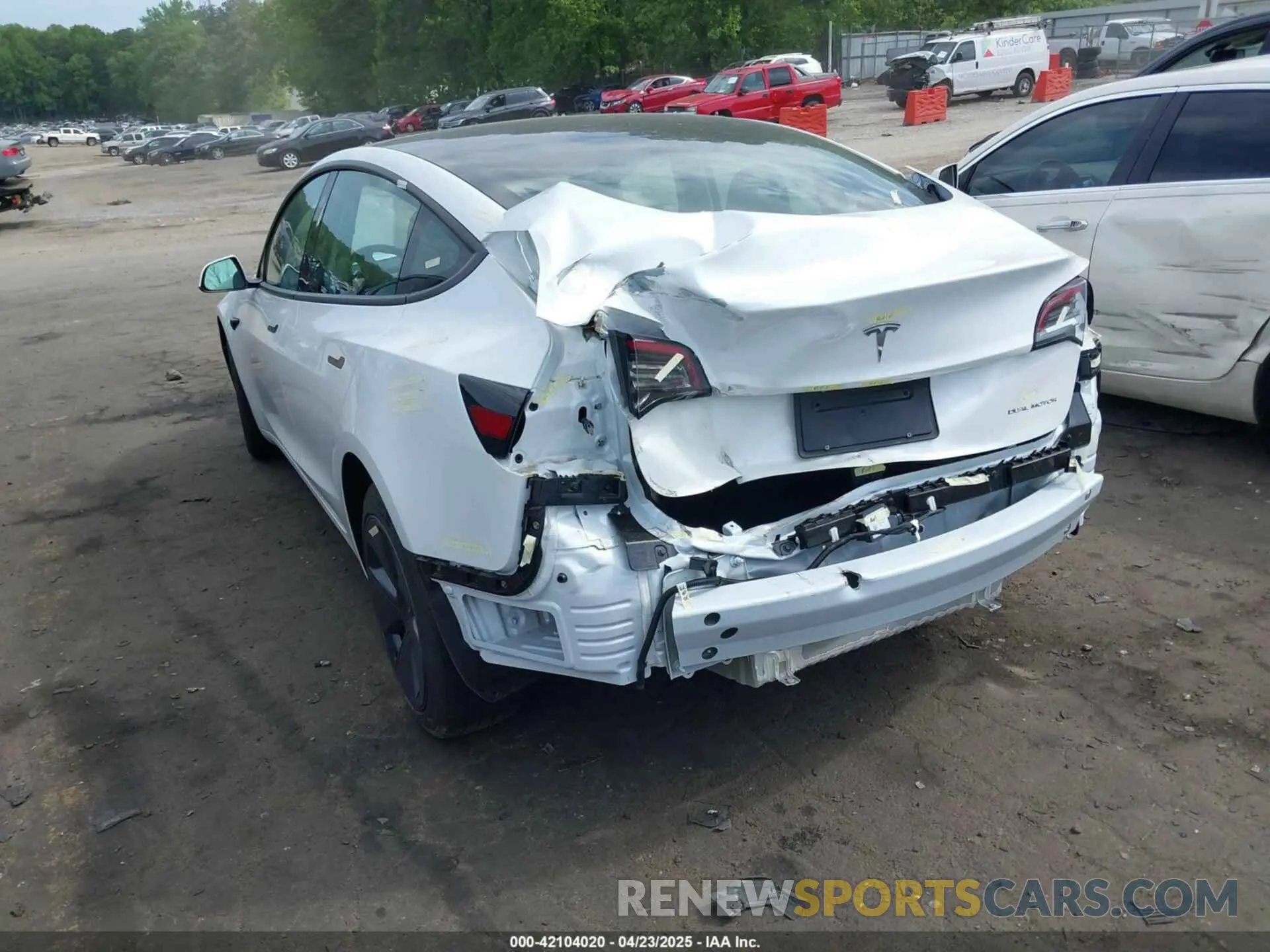 3 Фотография поврежденного автомобиля 5YJ3E1EB5NF349078 TESLA MODEL 3 2022