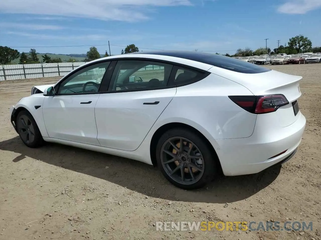 2 Photograph of a damaged car 5YJ3E1EB6NF185002 TESLA MODEL 3 2022