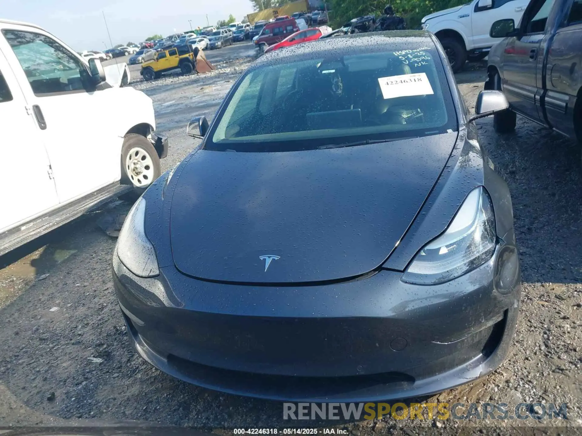 11 Фотография поврежденного автомобиля 5YJ3E1EB6NF189096 TESLA MODEL 3 2022
