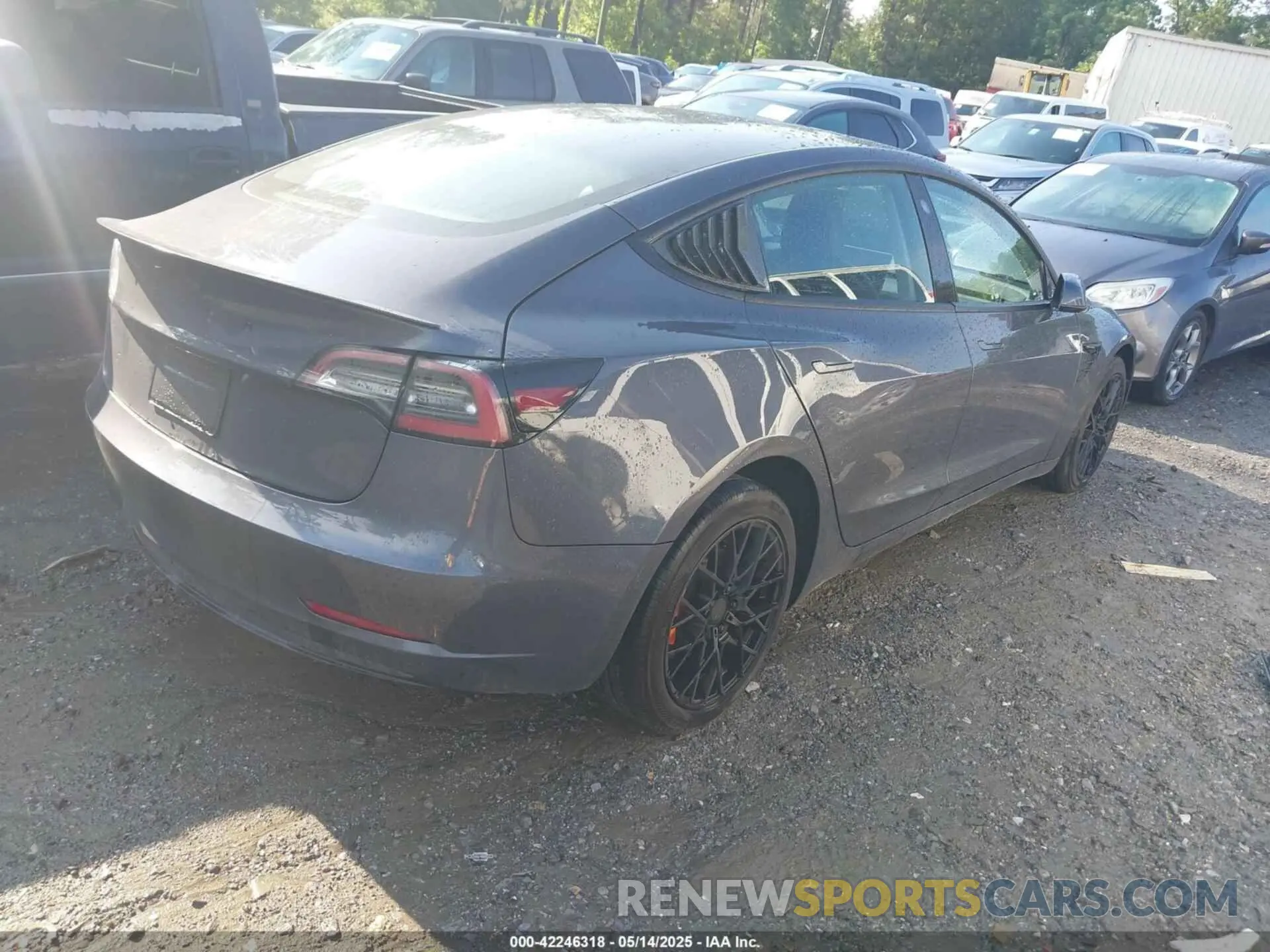 4 Фотография поврежденного автомобиля 5YJ3E1EB6NF189096 TESLA MODEL 3 2022
