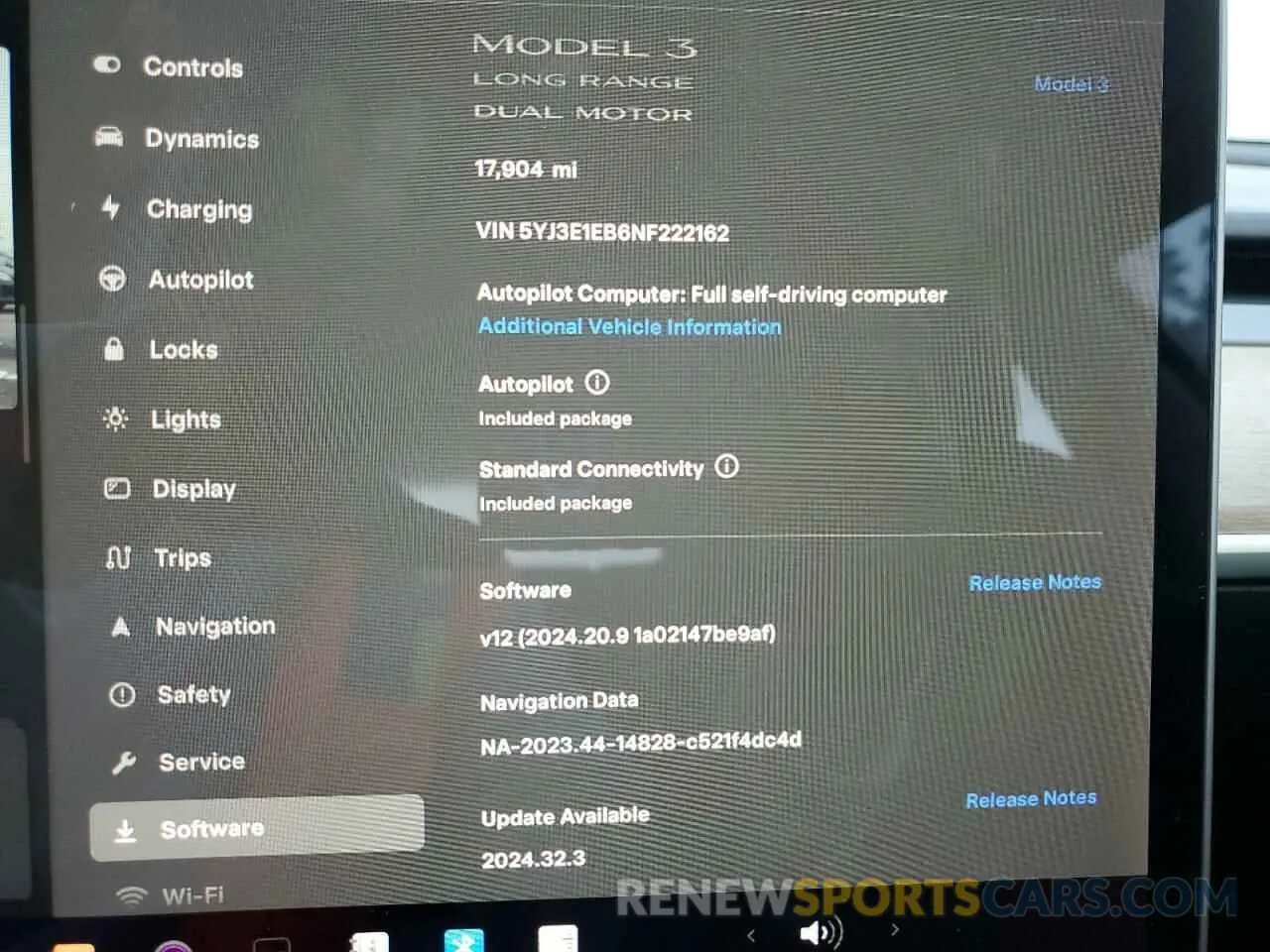 9 Photograph of a damaged car 5YJ3E1EB6NF222162 TESLA MODEL 3 2022
