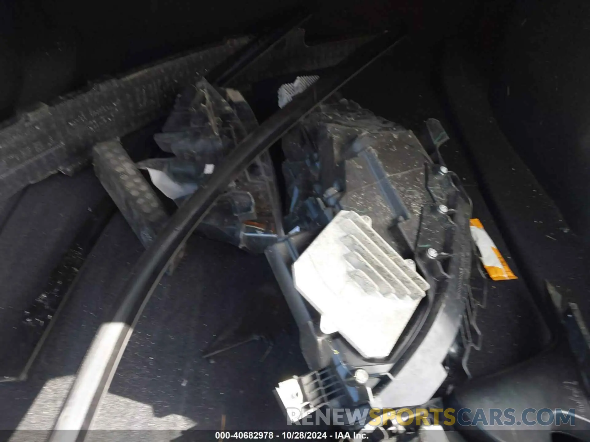 12 Photograph of a damaged car 5YJ3E1EB6NF258630 TESLA MODEL 3 2022