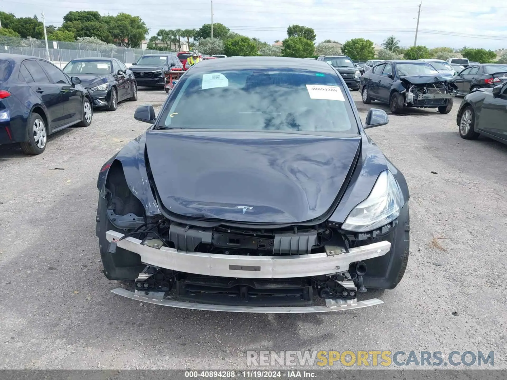 12 Photograph of a damaged car 5YJ3E1EB6NF264489 TESLA MODEL 3 2022
