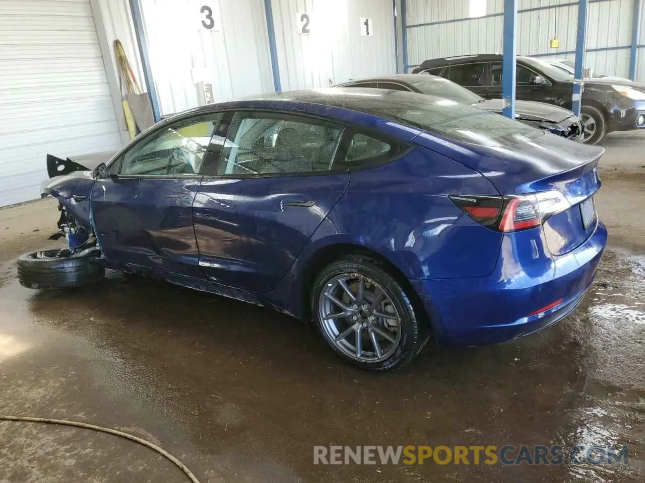 2 Фотография поврежденного автомобиля 5YJ3E1EB6NF286170 TESLA MODEL 3 2022