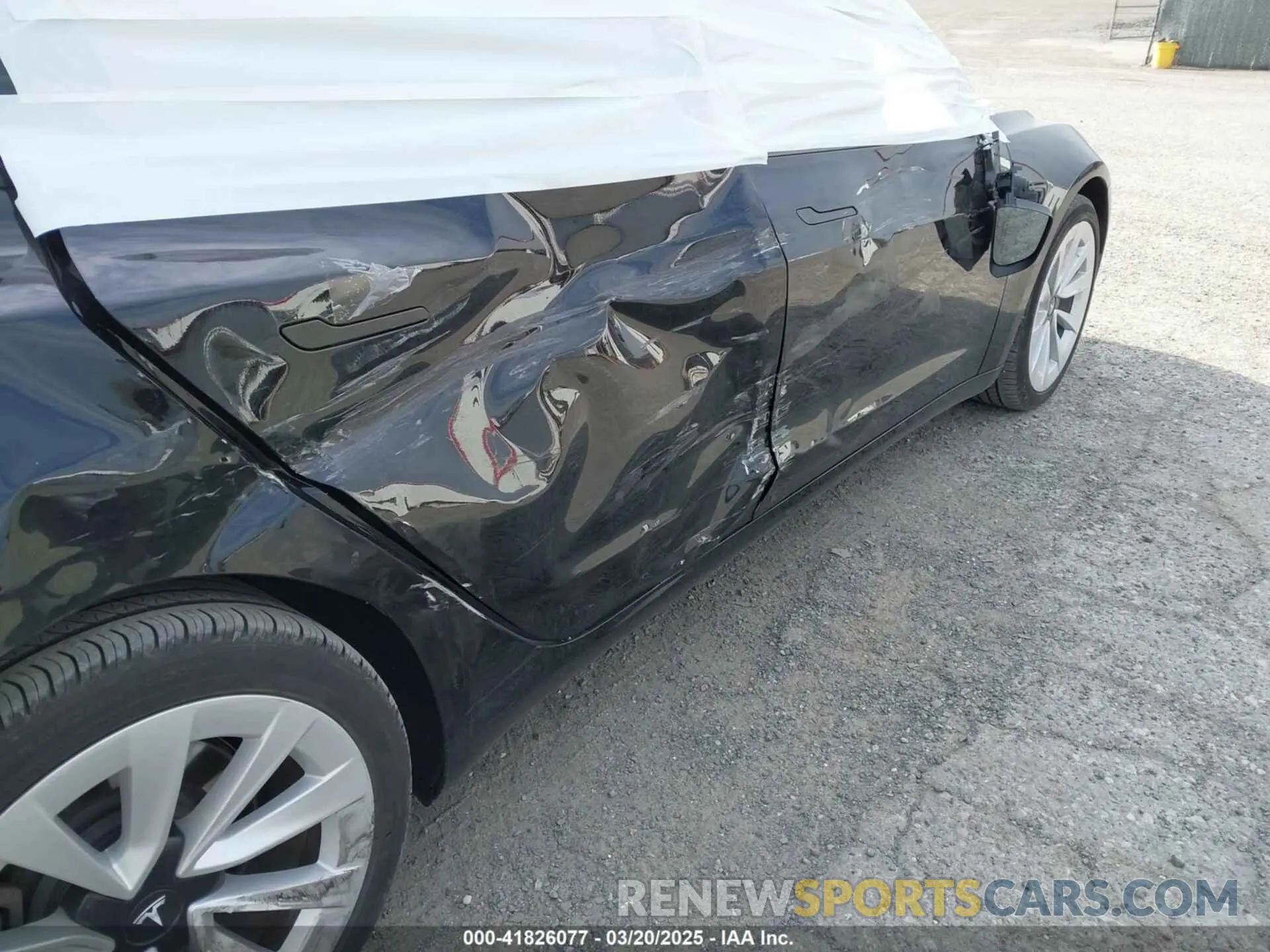 6 Photograph of a damaged car 5YJ3E1EB6NF343869 TESLA MODEL 3 2022