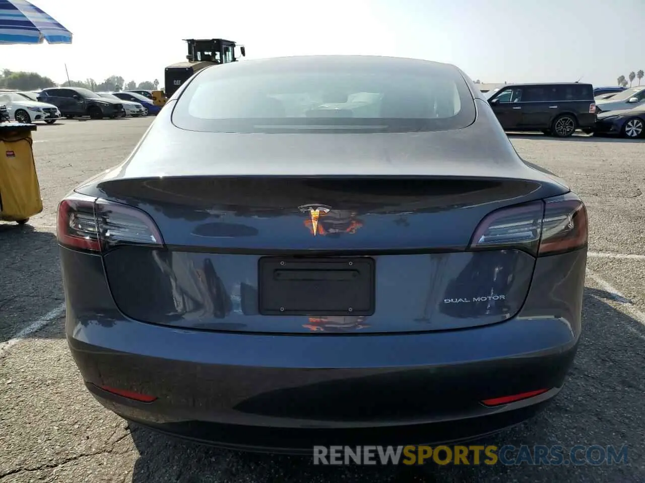 6 Photograph of a damaged car 5YJ3E1EB6NF348361 TESLA MODEL 3 2022