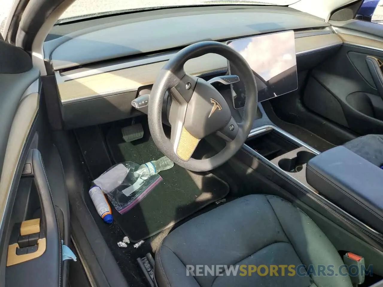 8 Фотография поврежденного автомобиля 5YJ3E1EB7NF103357 TESLA MODEL 3 2022