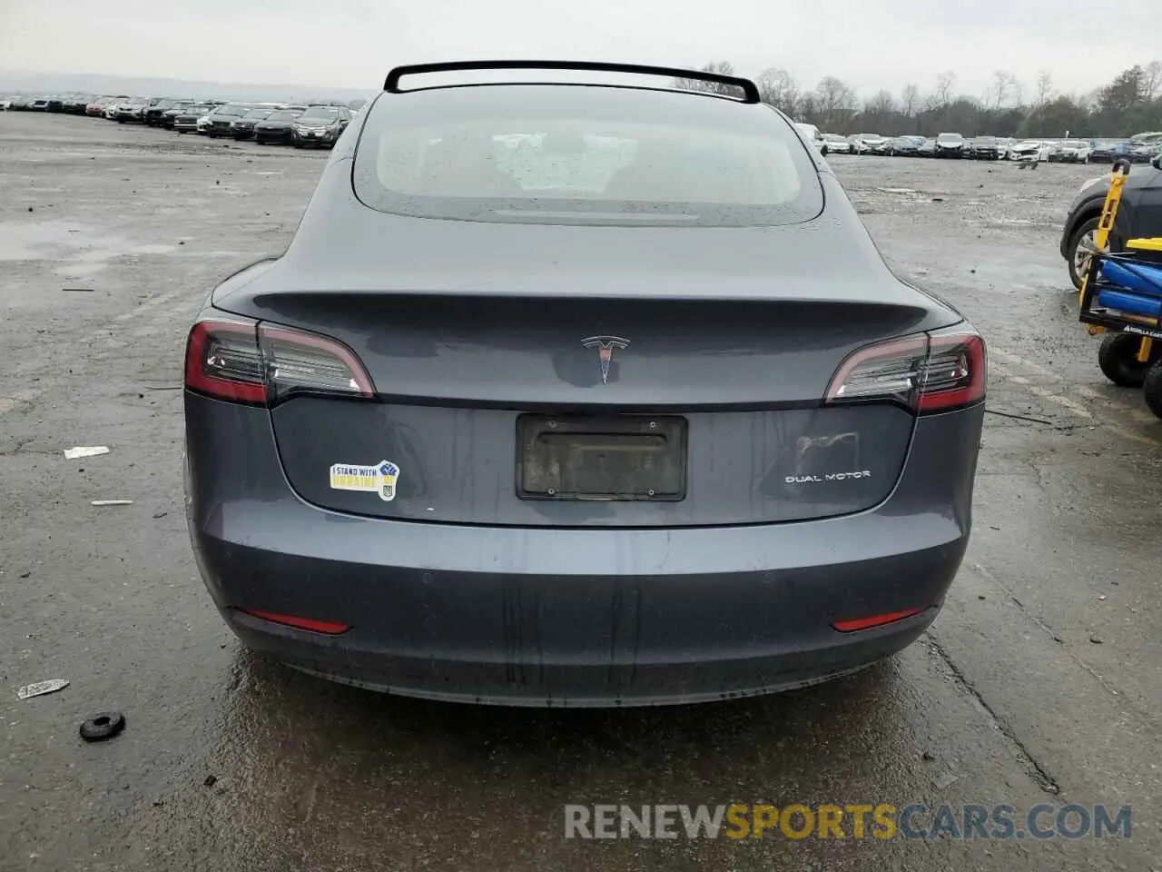 6 Photograph of a damaged car 5YJ3E1EB7NF107442 TESLA MODEL 3 2022