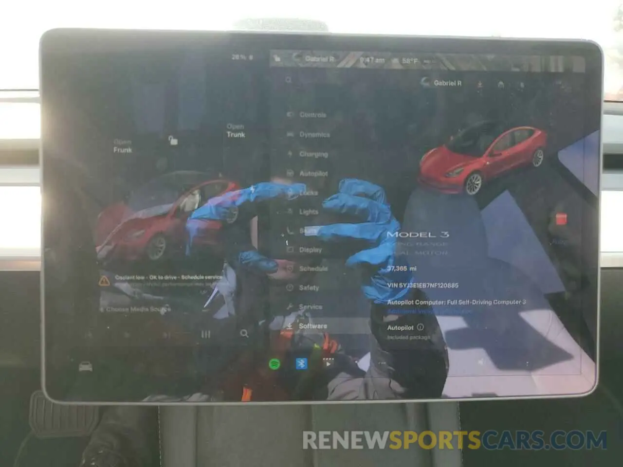 9 Photograph of a damaged car 5YJ3E1EB7NF120885 TESLA MODEL 3 2022