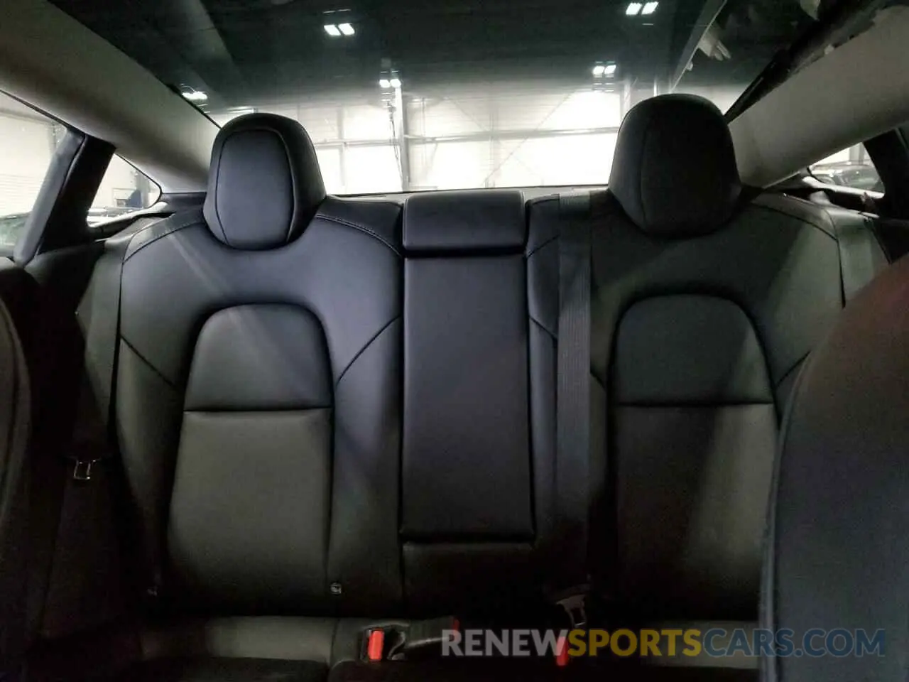 10 Фотография поврежденного автомобиля 5YJ3E1EB7NF127870 TESLA MODEL 3 2022