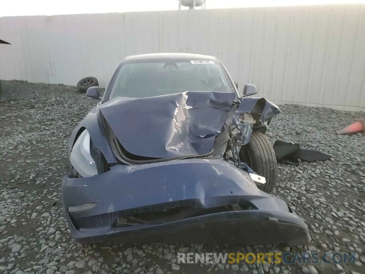 5 Photograph of a damaged car 5YJ3E1EB7NF143938 TESLA MODEL 3 2022