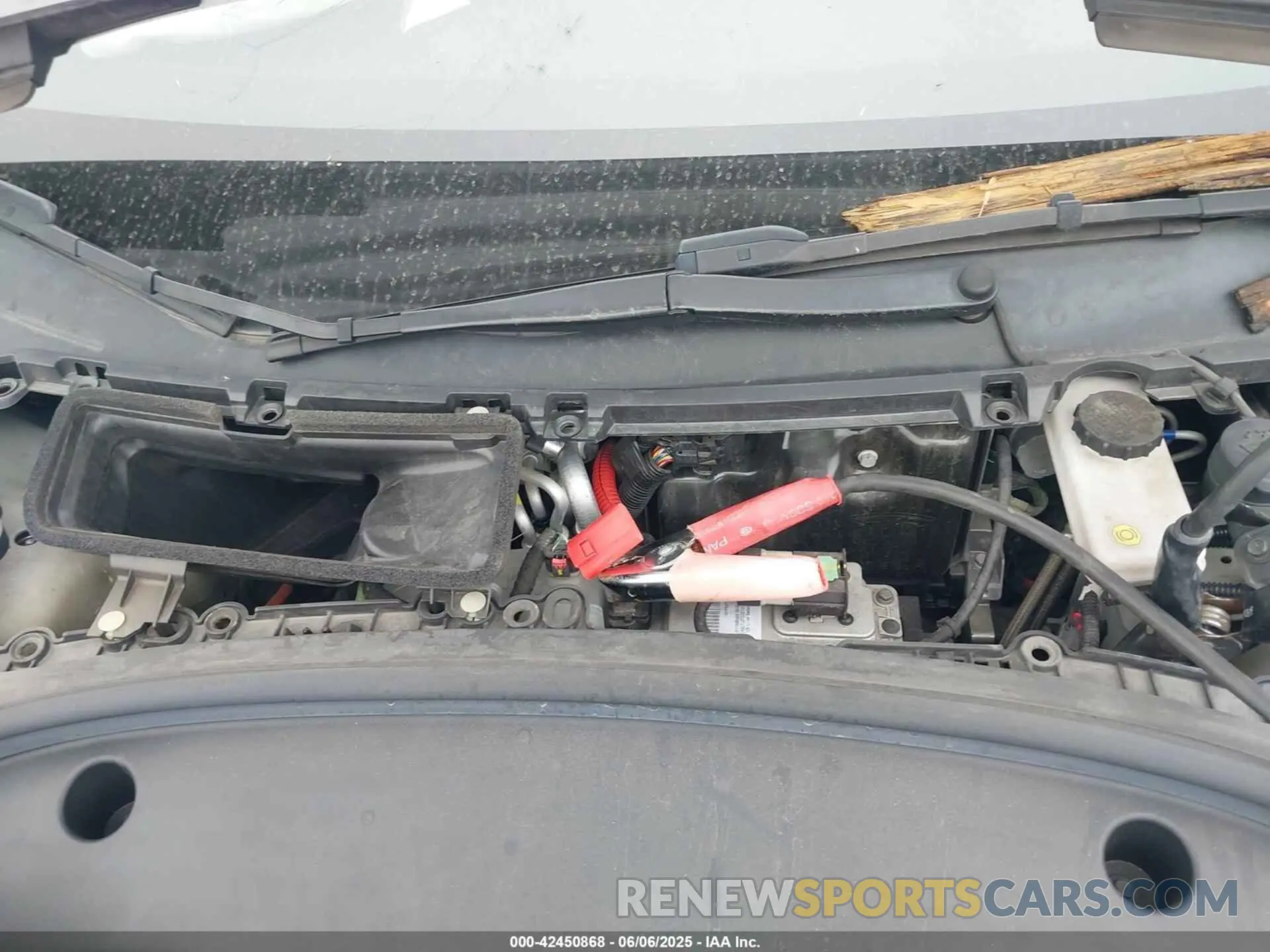 10 Photograph of a damaged car 5YJ3E1EB7NF170444 TESLA MODEL 3 2022