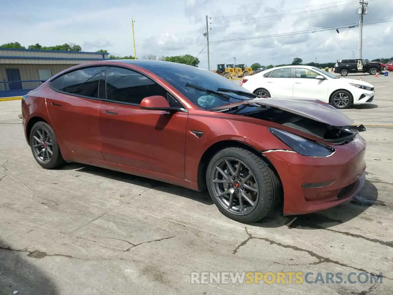 4 Photograph of a damaged car 5YJ3E1EB7NF175904 TESLA MODEL 3 2022