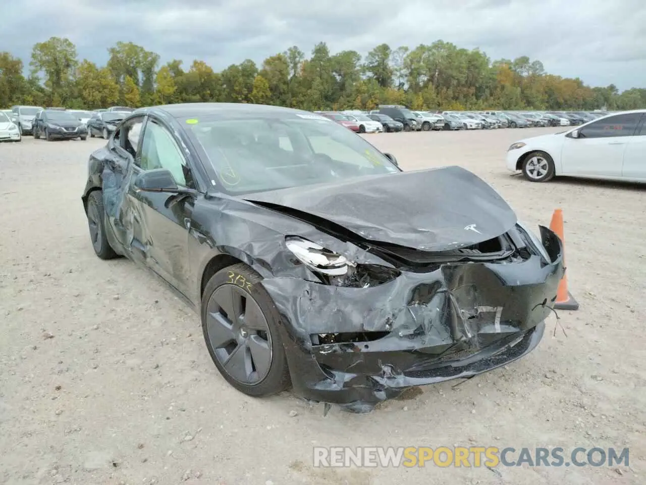 1 Photograph of a damaged car 5YJ3E1EB7NF190998 TESLA MODEL 3 2022
