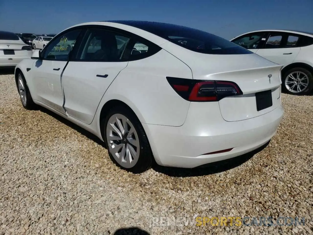 3 Photograph of a damaged car 5YJ3E1EB7NF202812 TESLA MODEL 3 2022