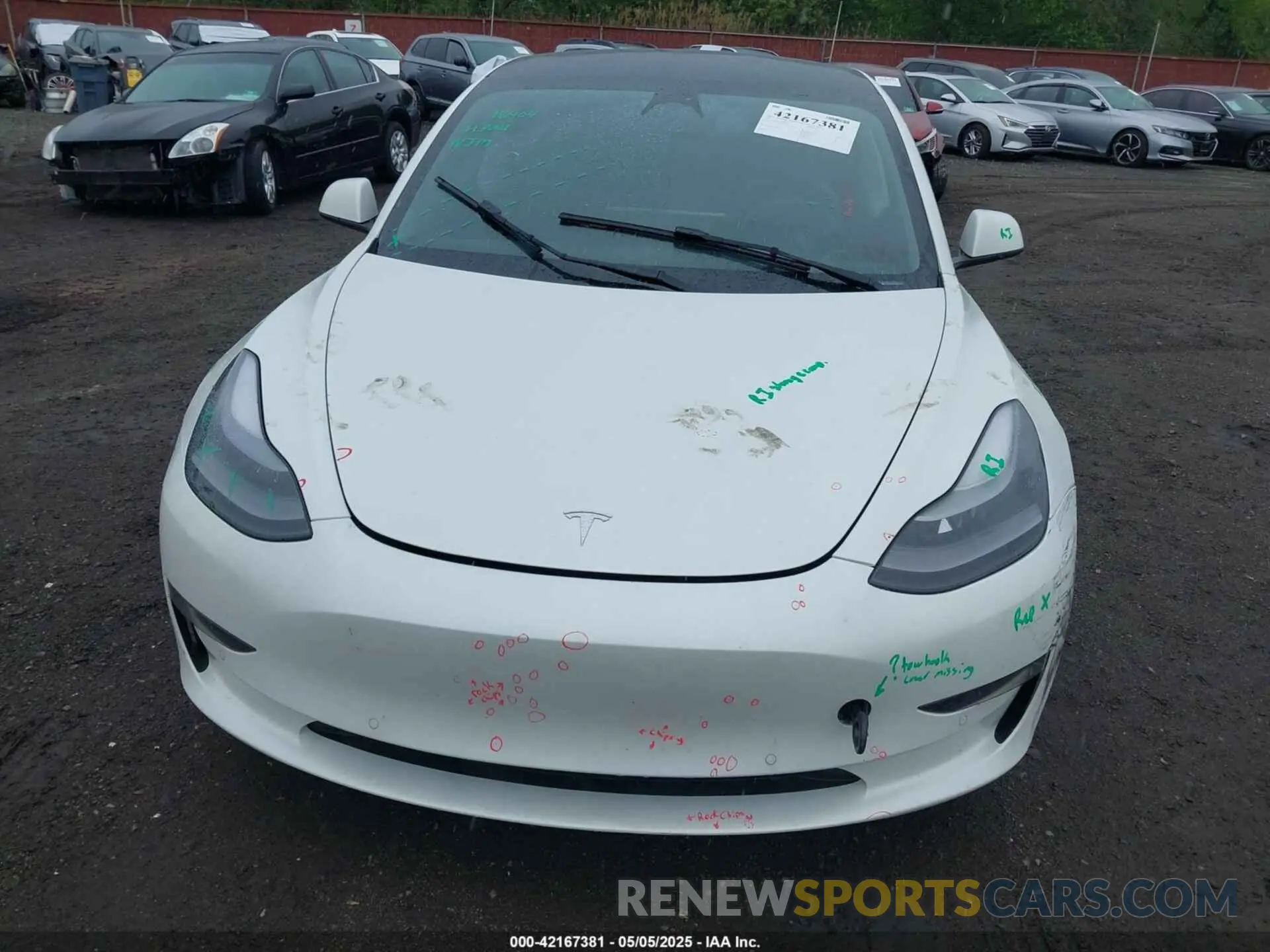19 Photograph of a damaged car 5YJ3E1EB7NF257440 TESLA MODEL 3 2022