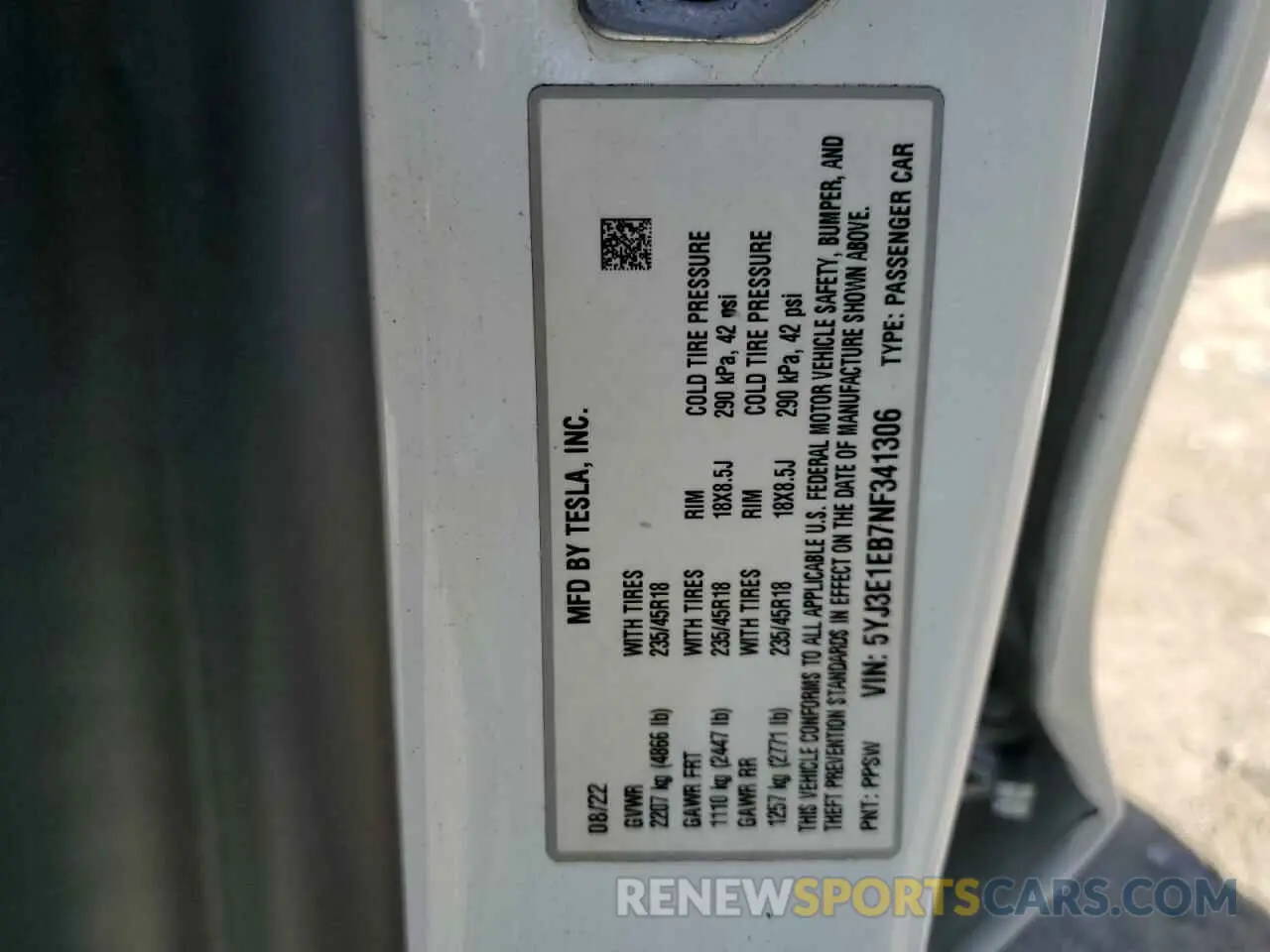 13 Фотография поврежденного автомобиля 5YJ3E1EB7NF341306 TESLA MODEL 3 2022