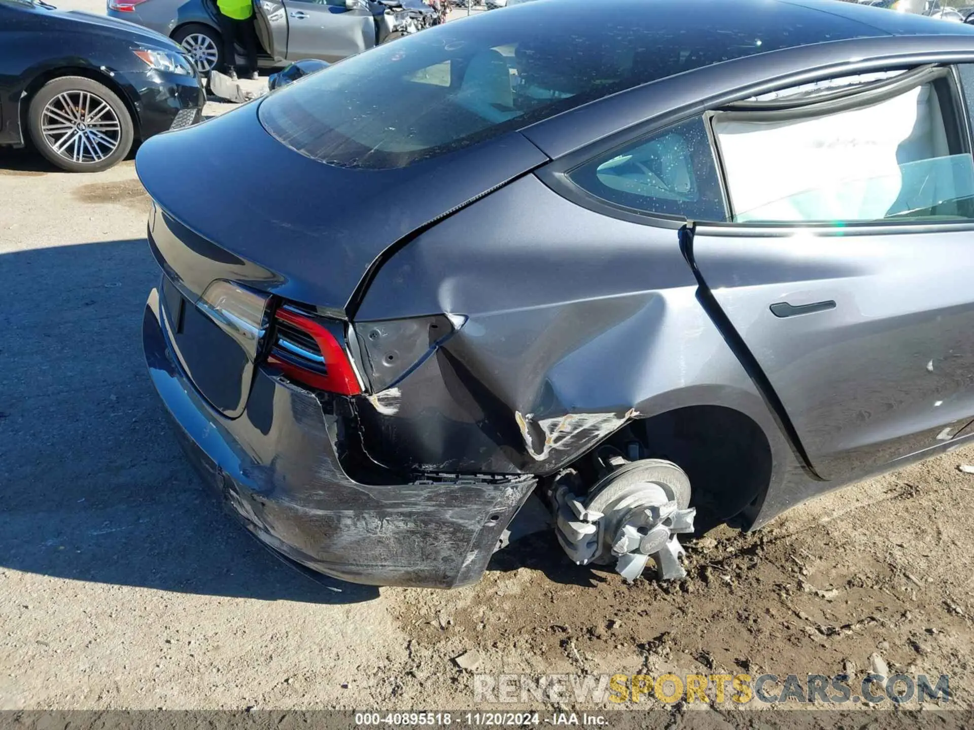 6 Photograph of a damaged car 5YJ3E1EB7NF342276 TESLA MODEL 3 2022