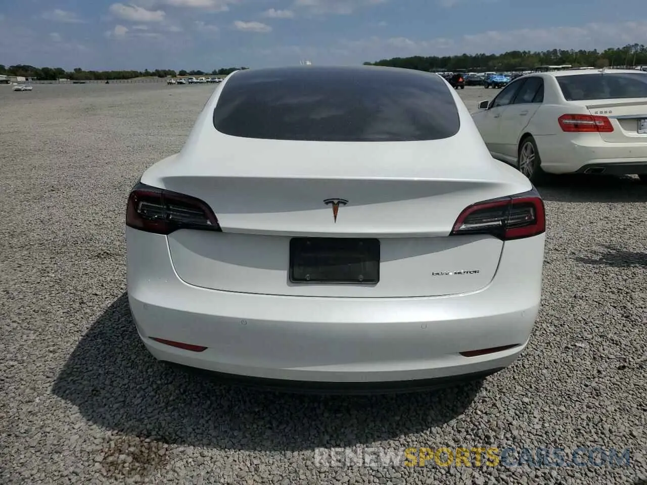 6 Photograph of a damaged car 5YJ3E1EB7NF342309 TESLA MODEL 3 2022