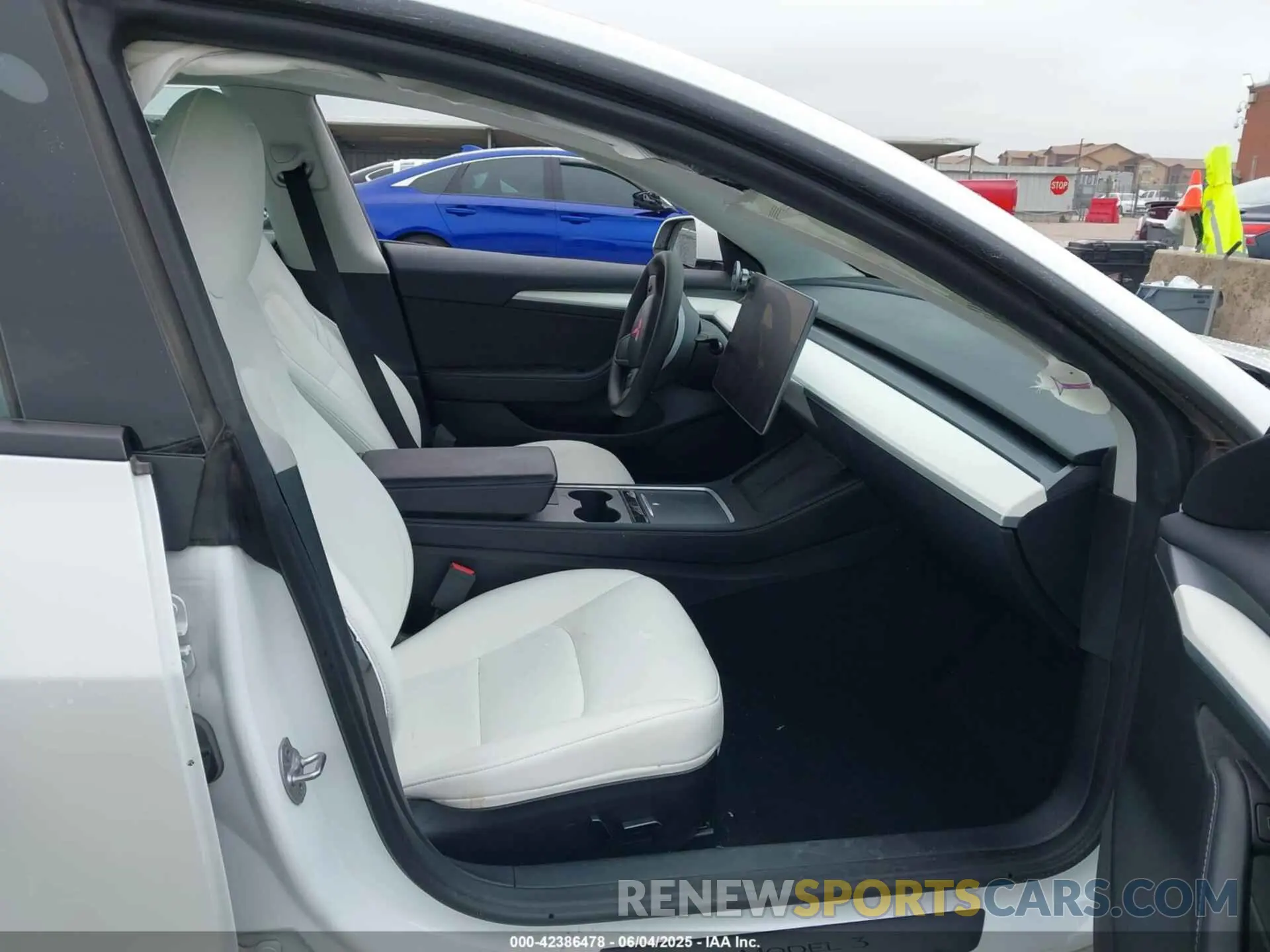 5 Фотография поврежденного автомобиля 5YJ3E1EB7NF355688 TESLA MODEL 3 2022