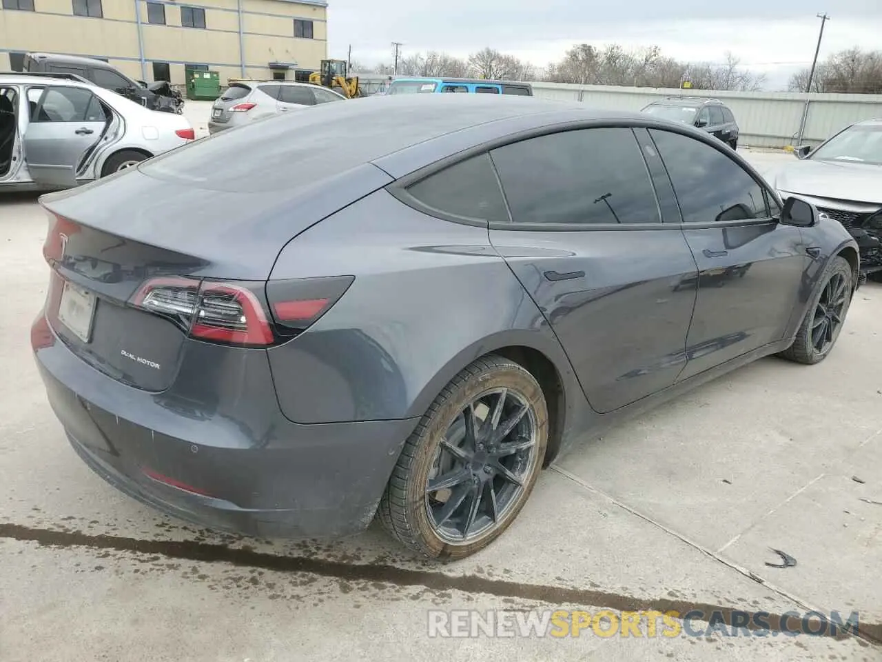 3 Photograph of a damaged car 5YJ3E1EB8NF103965 TESLA MODEL 3 2022