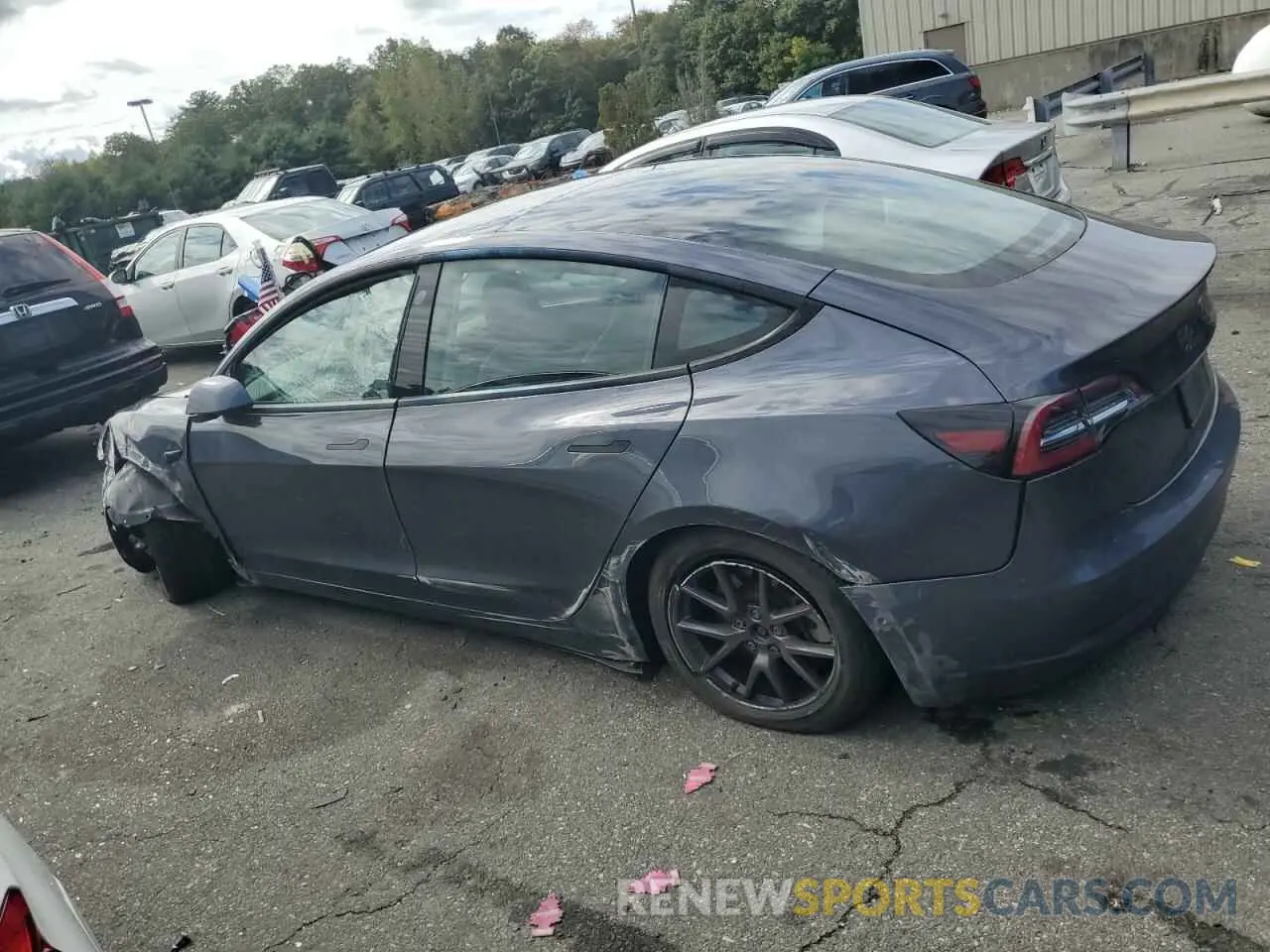 2 Фотография поврежденного автомобиля 5YJ3E1EB8NF182876 TESLA MODEL 3 2022