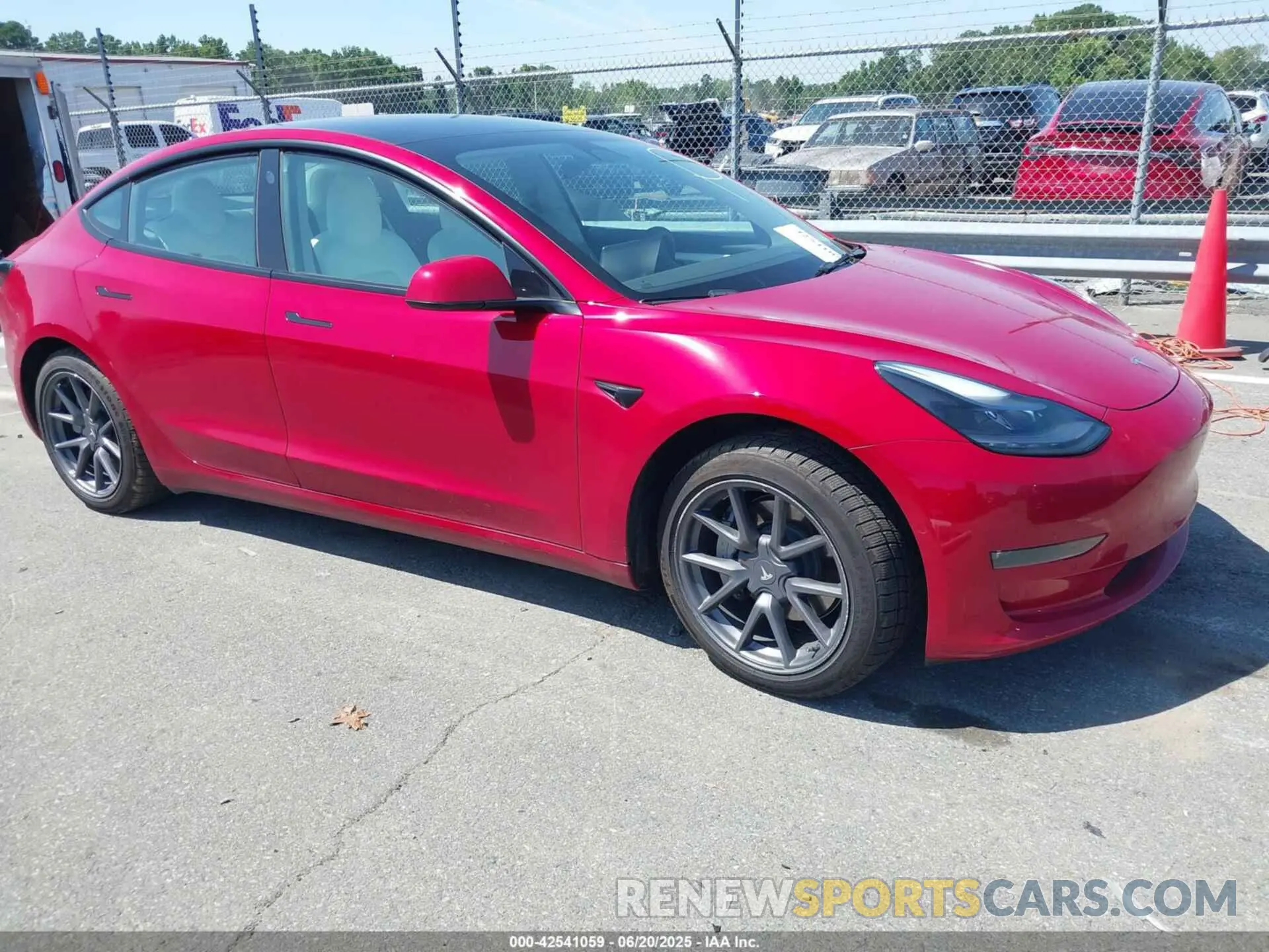 1 Photograph of a damaged car 5YJ3E1EB8NF199712 TESLA MODEL 3 2022
